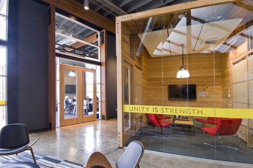 Lance Armstrong Foundation Office Design