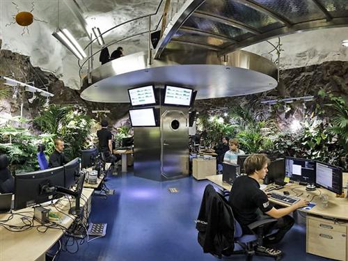 Wikileaks Office Host Bahnhof Ab Design